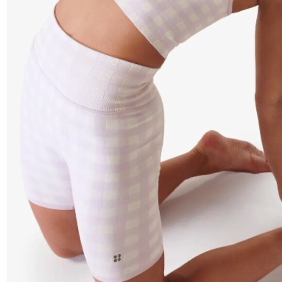 NEW Sweaty Betty Gingham Bike Shorts - Picture 2 of 12